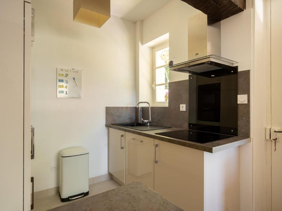 Quaint Holiday Home In Payzac With Garden 外观 照片